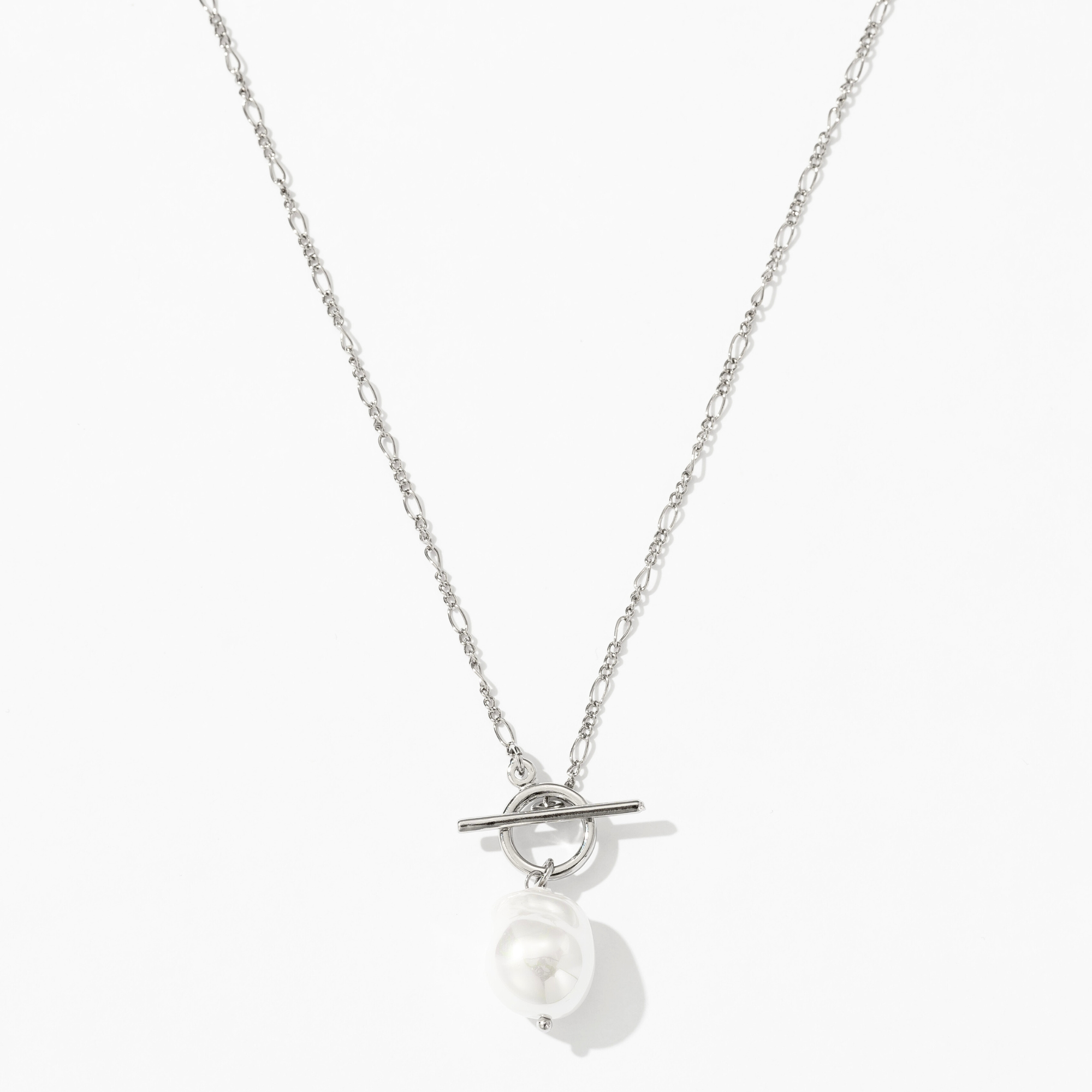 Collana Elegante con Perla Dorata