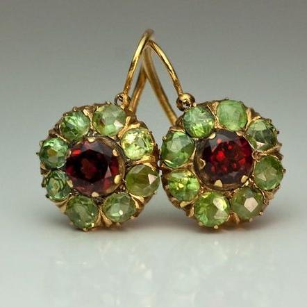 Orecchini Vintage Rotondi in Cristallo Verde e Rosso