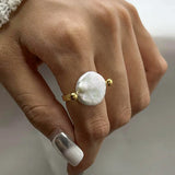 Anello in Perla Open Band Coin