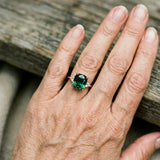 Anello Elegante Quadrato con Smeraldo