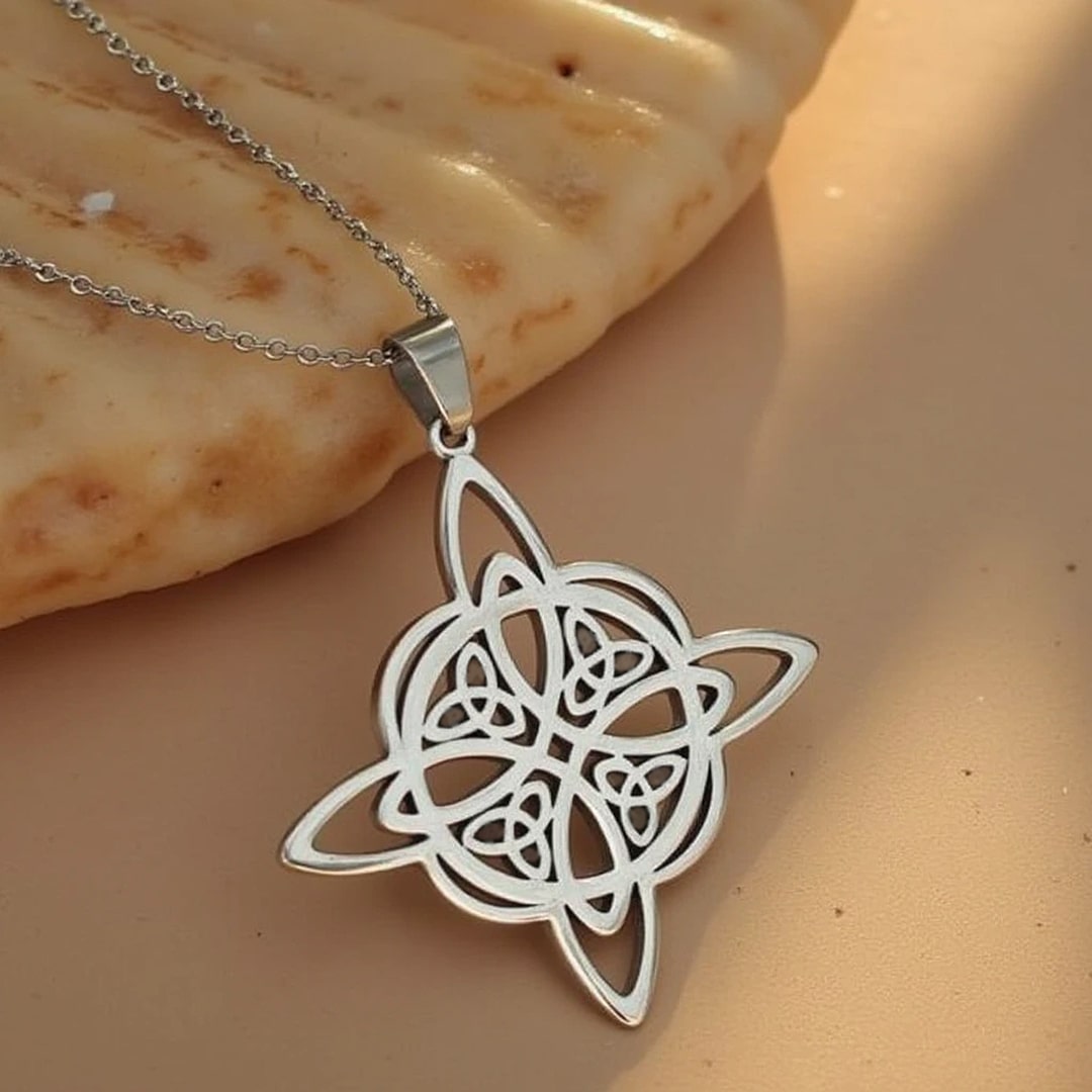 Pendente "Protezione Eterna" in Nodo di Strega