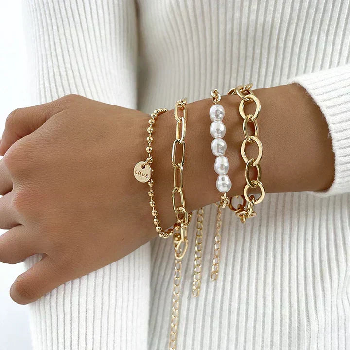 Set di Bracciali Perla Dorata Charm