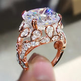 Anello Dorato con Vetro Vintage