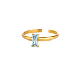 Anello d'Oro Delicato Regolabile con Gemma Colorata
