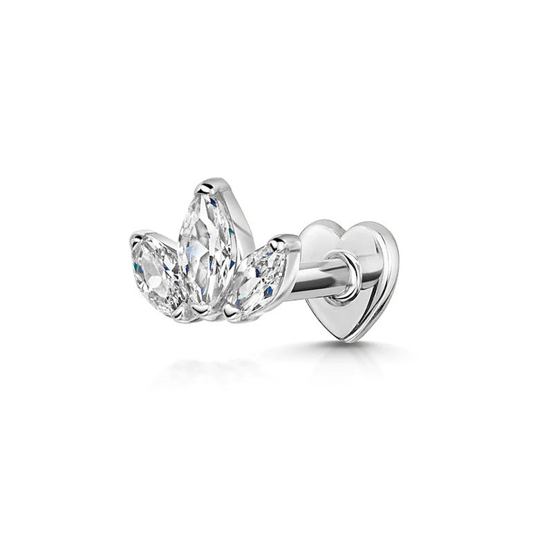Orecchino Piercing Labret a Cuore a Tre Petali Sfavillante