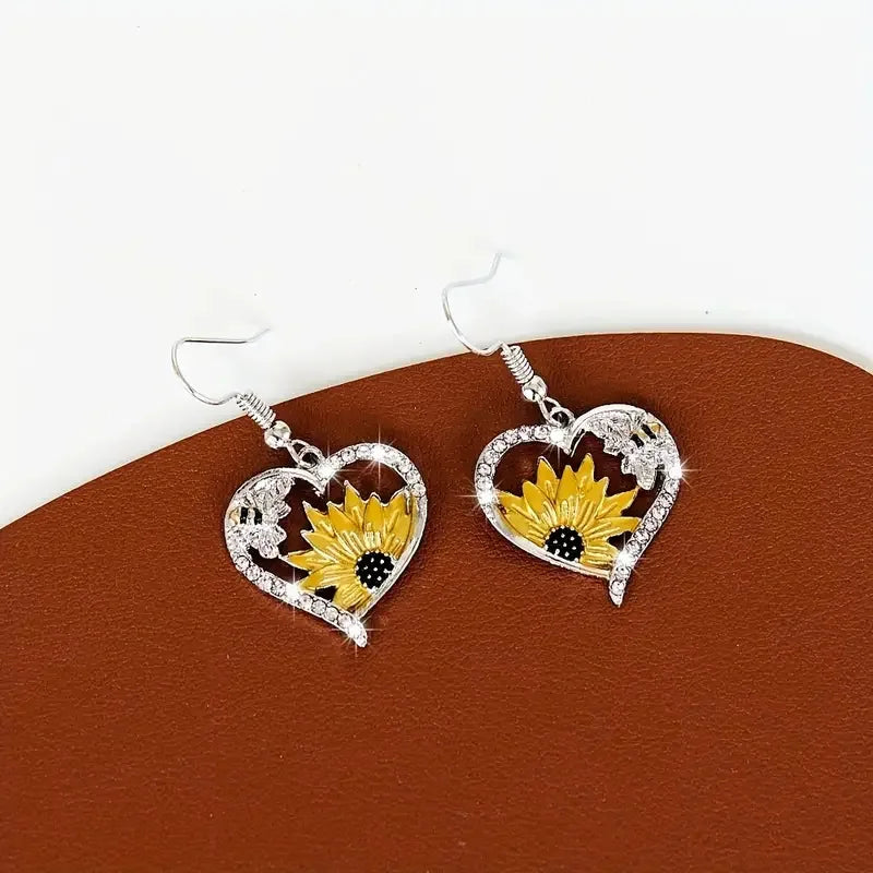 Orecchini Pendenti a Cuore in Stile Vintage Boho con Girasole e Ape