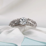 Anello Elegante in Argento e Zirconia
