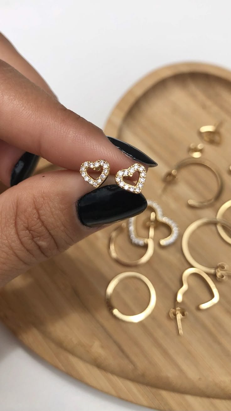 <h4><strong>Oltre 11.365 DONNE ITALIANE AMANO LA NOSTRA ARTIGIANALITÀ! ❤️</strong></h4>