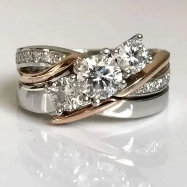 Anello Vintage in Oro e Argento con Zirconia