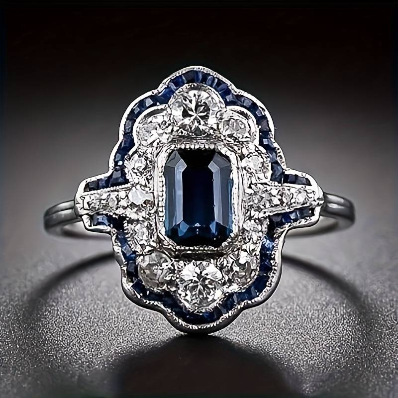 Anello Vintage in Cristallo Blu e Argento