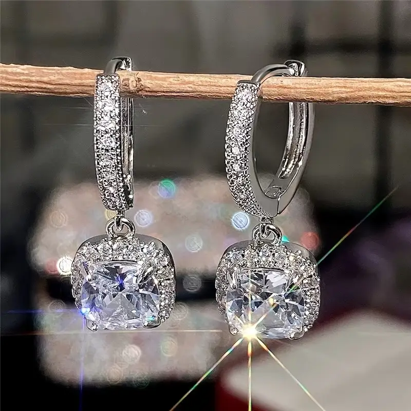 Orecchini Vintage in Argento con Zirconia