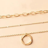 Collana Classica in Oro con Design a Pendente