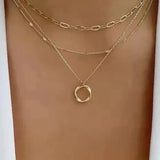 Collana Classica in Oro con Design a Pendente